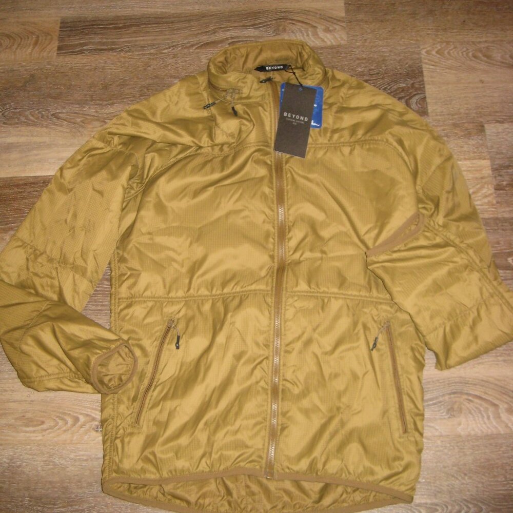 Beyond Axios A3 Alpha Sweater Coyote Brown USA Made Large Long